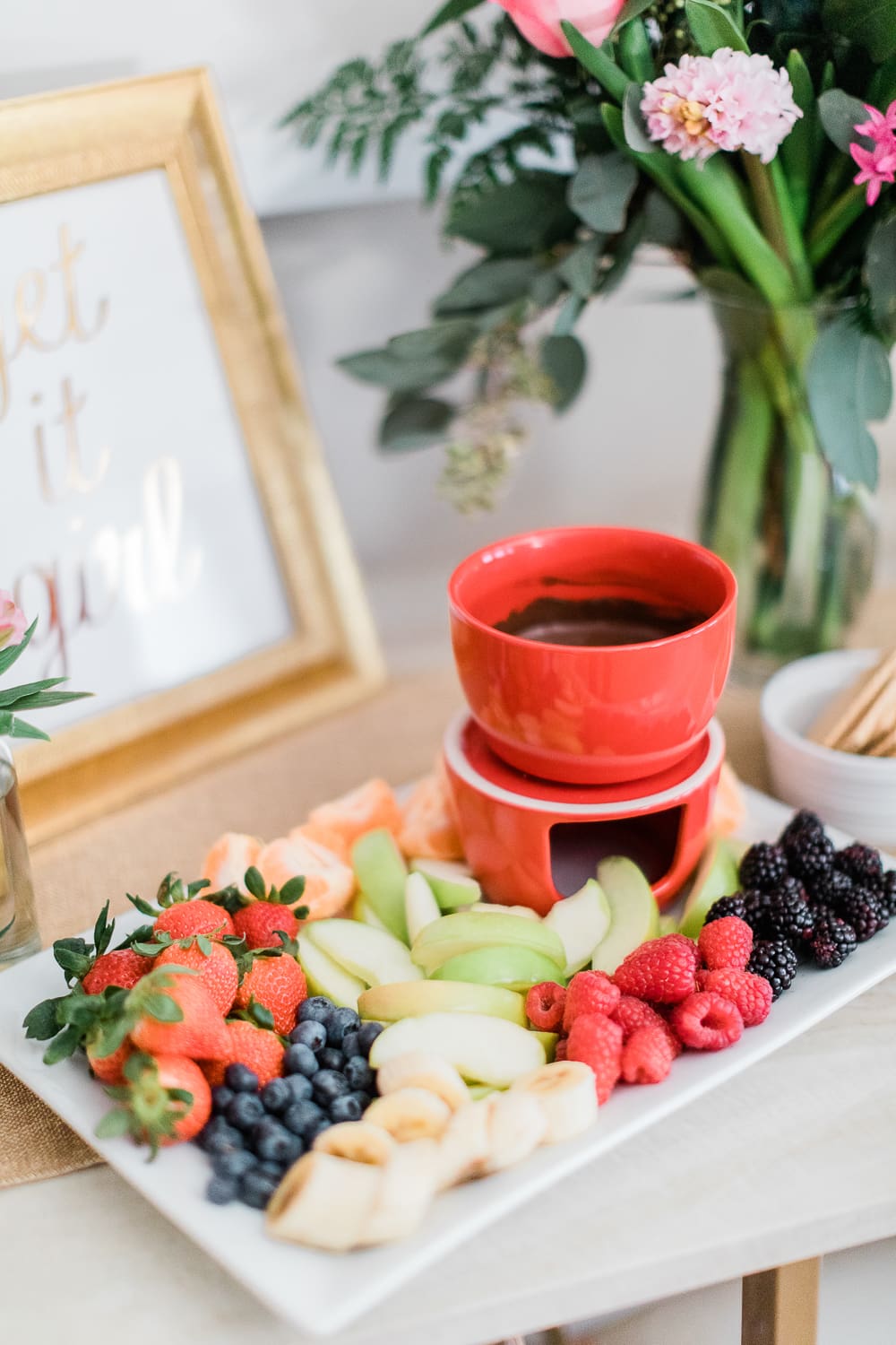 tips for hosting a fondue party, how to make a chocolate fondue bar, chocolate fondue bar tips, DIY dessert board ideas, easy Galentine's Day dessert board, dessert fondue dippers, how to throw a fondue party, Simple skincare review, Simple Micellar Cleansing Water review, Simple Cleansing Facial Wipes review, Galentine's Day gift box ideas