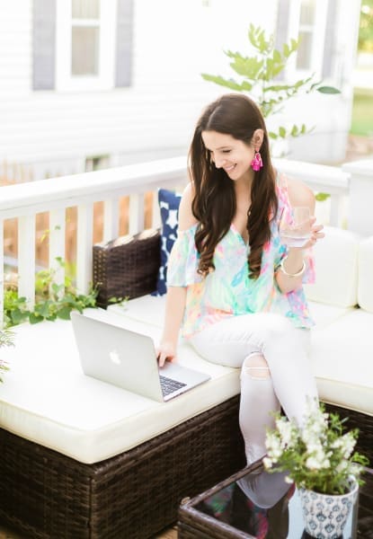 Meet Stephanie Ziajka-- the editor and CEO of the popular affordable fashion and midwest lifestyle blog Diary of a Debutante