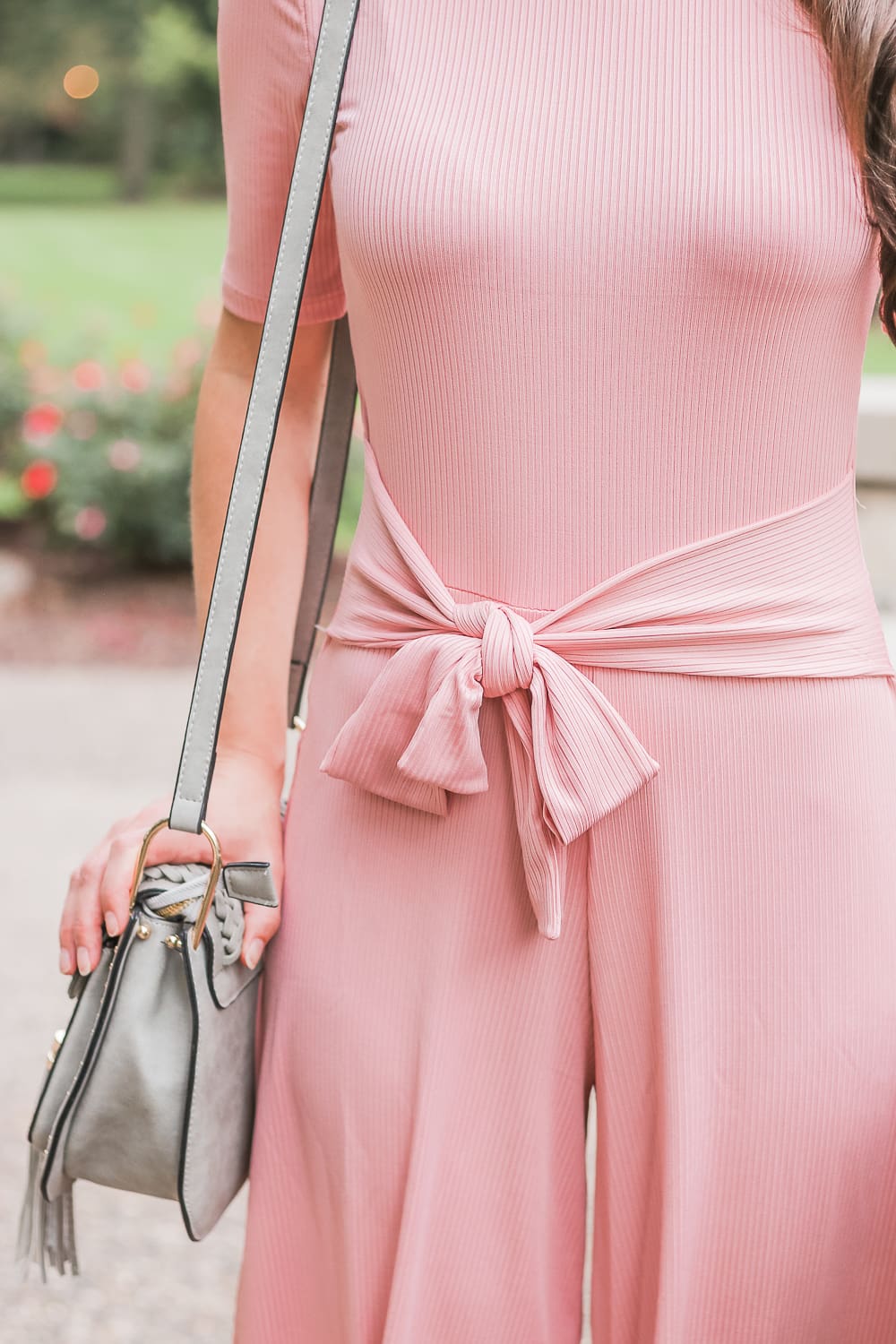 Amazon Fashion rose pink jumpsuit, find. women's ribbed jersey jumpsuit, Chloe Hudson dupe bag, Chloe Hudson look-alike bag, Tom Clovers dupe bag, popular affordable fashion blogger Stephanie Ziajka, popular affordable fashion blog Diary of a Debutante
