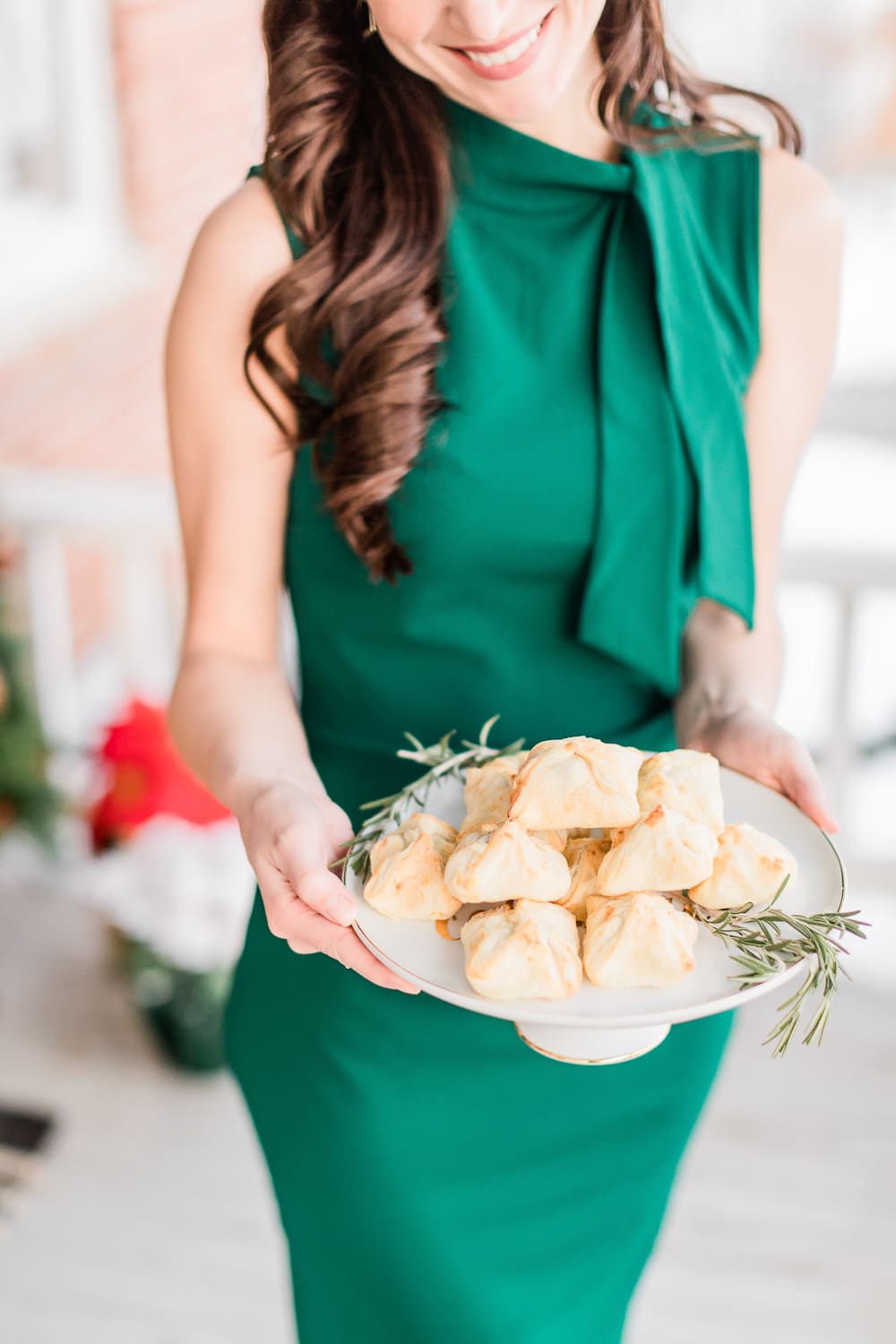 Mini Beef Wellington Bites, easy new years eve appetizer, beef wellington bites recipe, what is beef wellington, popular blogger Stephanie Ziajka, popular lifestyle blog Diary of a Debutante