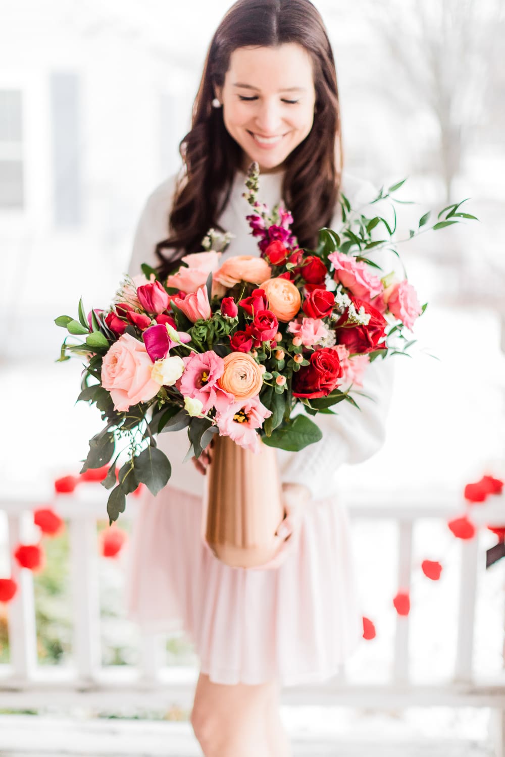 Farmgirl Flowers Vase Vase Baby Maxi, Farmgirl Flowers Valentines bouquet, Galentines floral arrangement, popular entertaining blog Diary of a Debutante, popular entertaining blogger Stephanie Ziajka