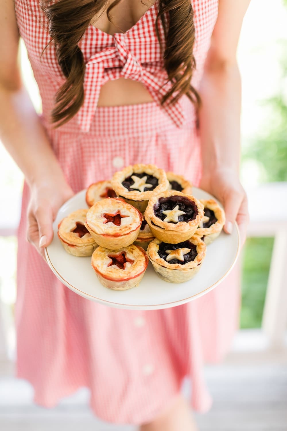 Patriotic cupcake tin pies baked by blogger Stephanie Ziajka on Diary of a Debutante
