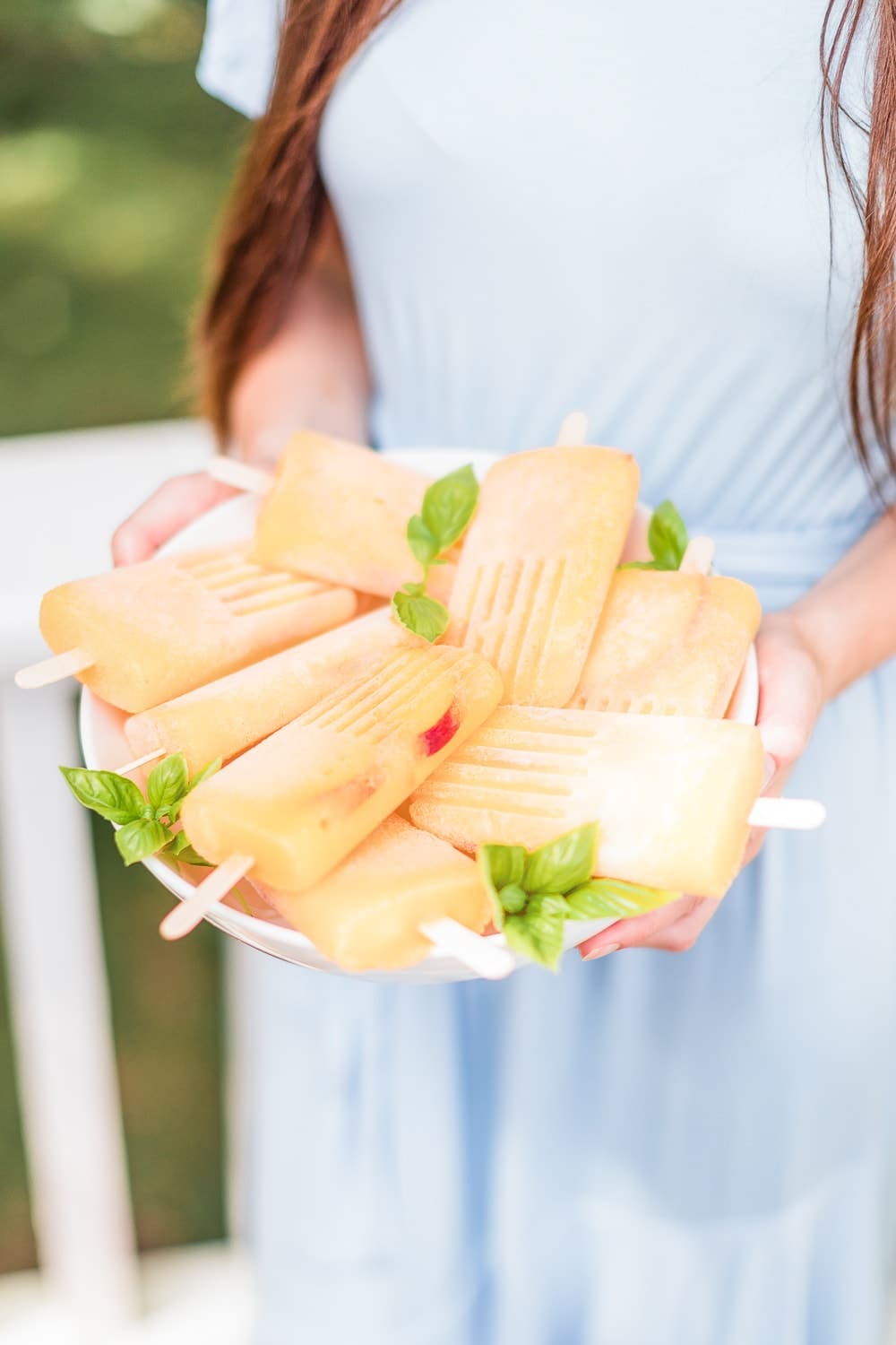 Southern lifestyle blogger Stephanie Ziajka shares her favorite easy alcoholic popsicle recipes on Diary of a Debutante