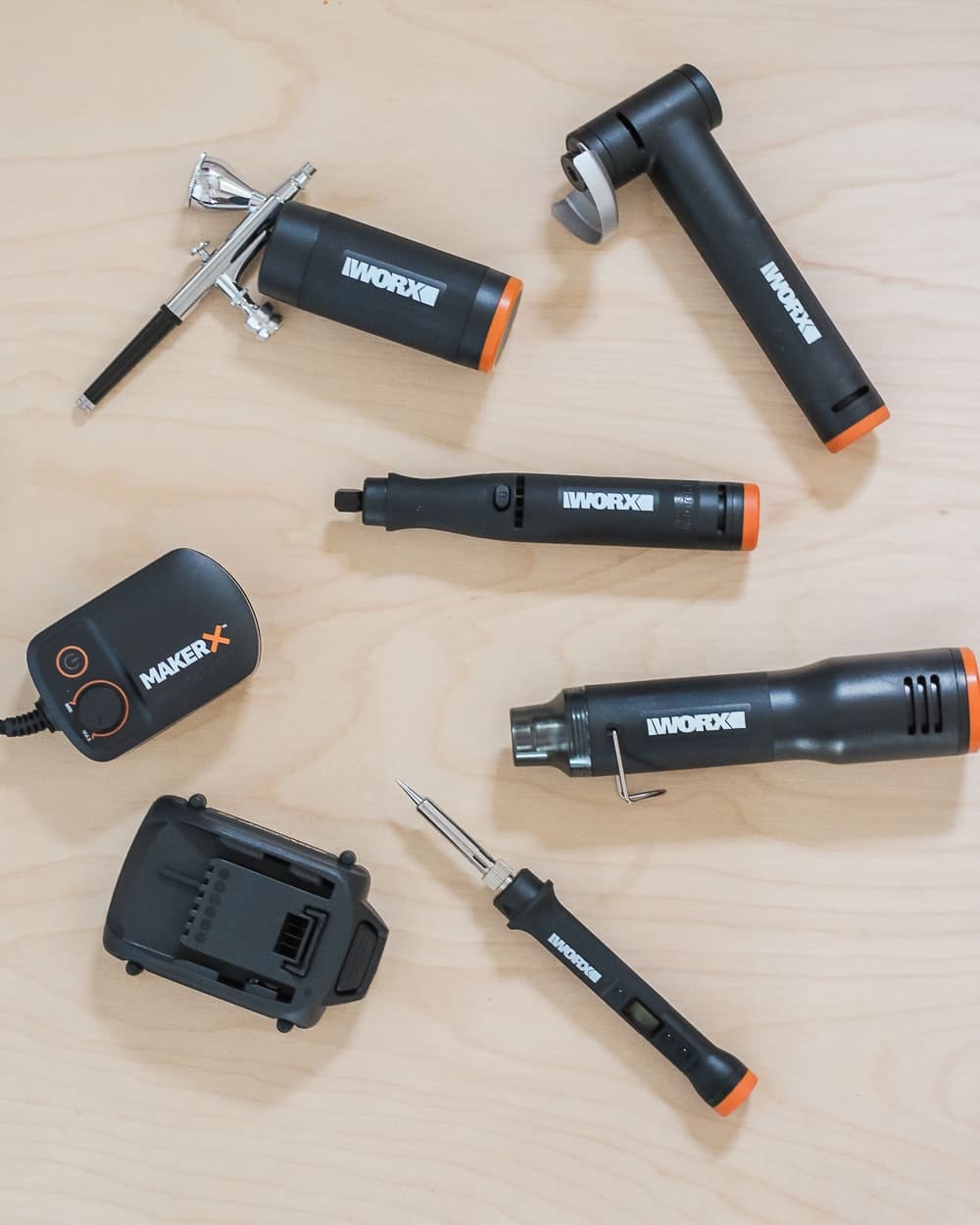 DIY blogger Stephanie Ziajka shows the MakerX creative tool system and its rotary tool, angle grinder, air brush, mini heat gun, and wood and metal crafter attachments on Diary of a Debutante