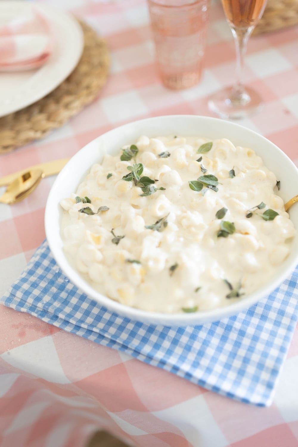 Pre made easter dinner ideas from Hy-Vee from blogger Stephanie Ziajka on Diary of a Debutante