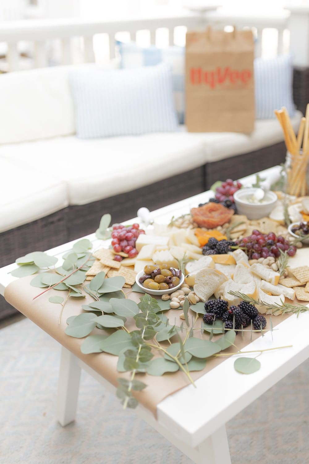 Blogger Stephanie Ziajka shares grazing table ideas on a budget on Diary of a Debutante