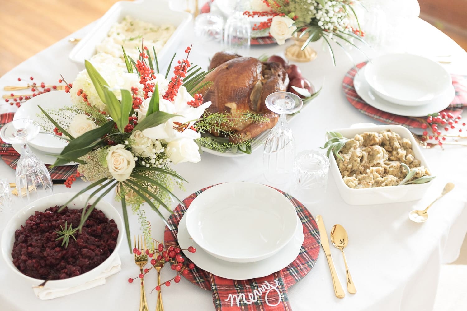Christmas tablescape designed by blogger Stephanie Ziajka on Diary of a Debutante