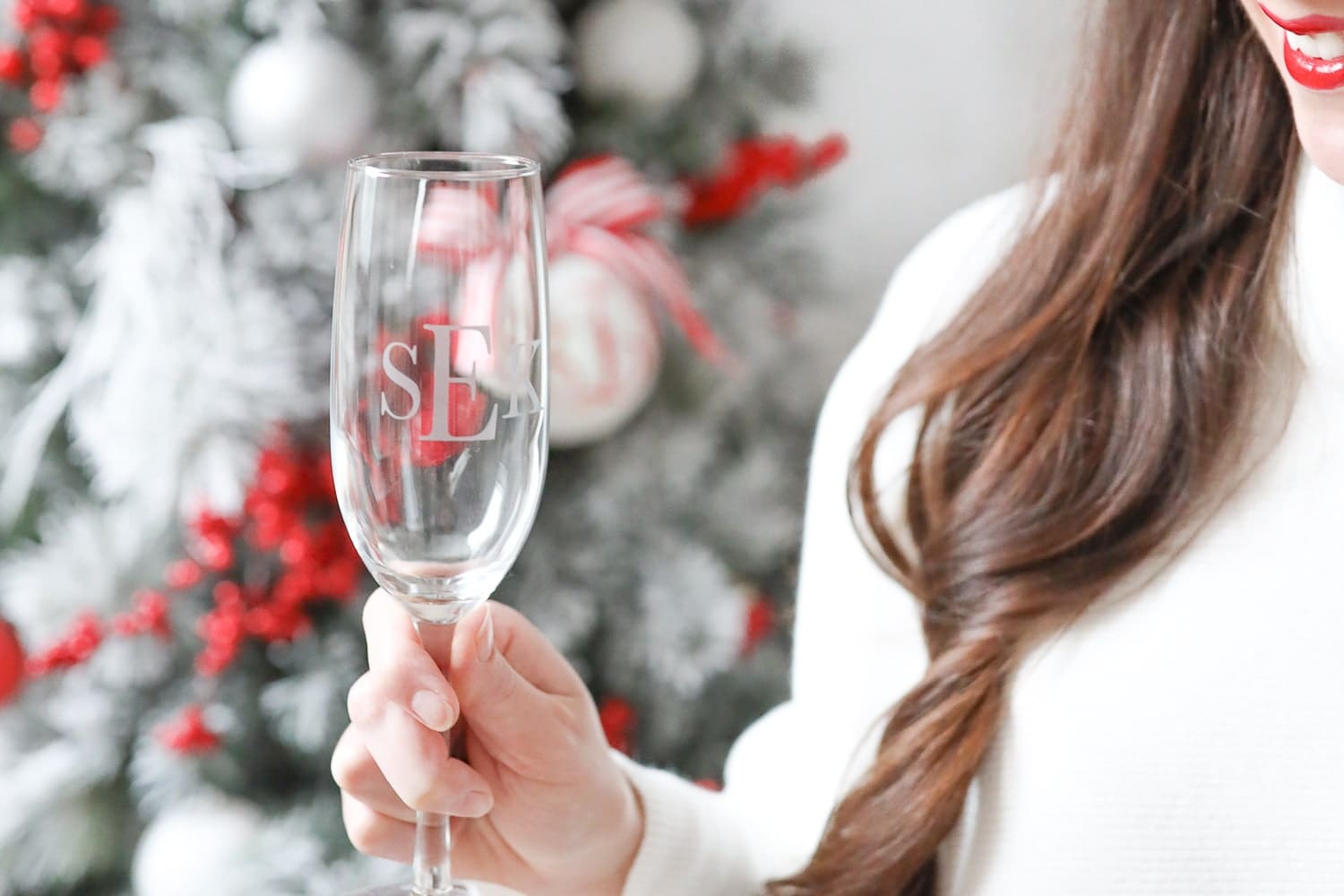 DIY blogger Stephanie Ziajka shares tips for etching on glass with Cricut and Armour Etch on Diary of a Debutante