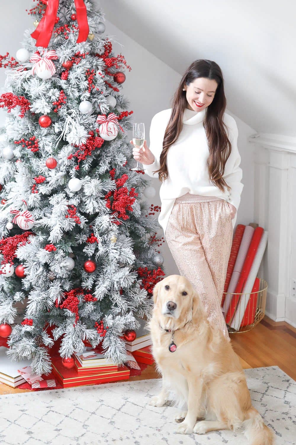 DIY blogger Stephanie Ziajka shows how to etch on glass with cricut on Diary of a Debutante