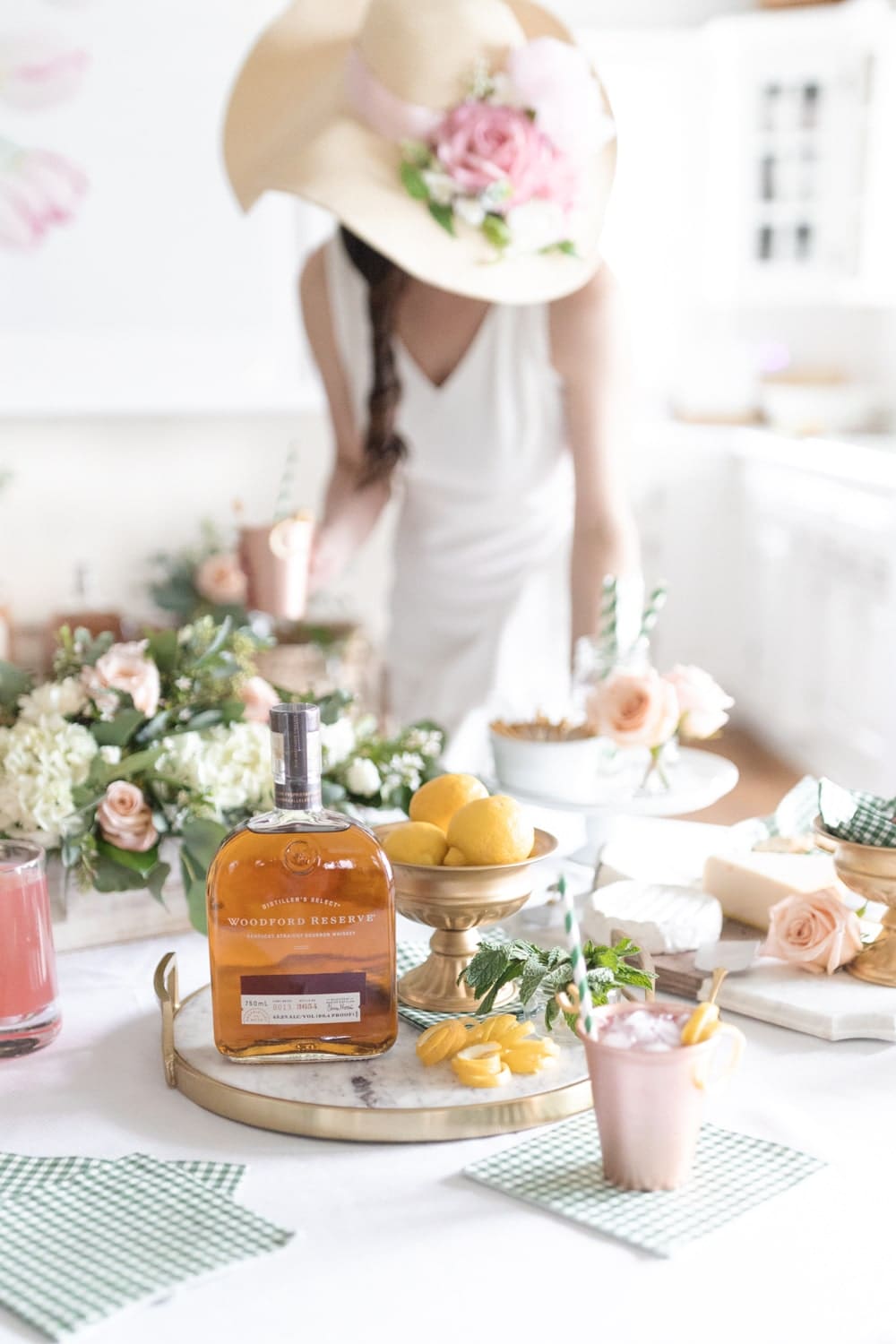 Blogger Stephanie Ziajka shares Kentucky Derby decoration ideas on Diary of a Debutante