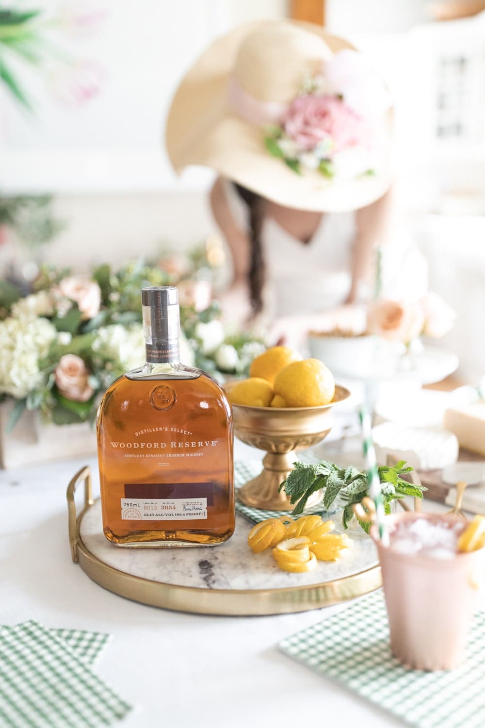 Blogger Stephanie Ziajka styles a kentucky derby themed party on Diary of a Debutante