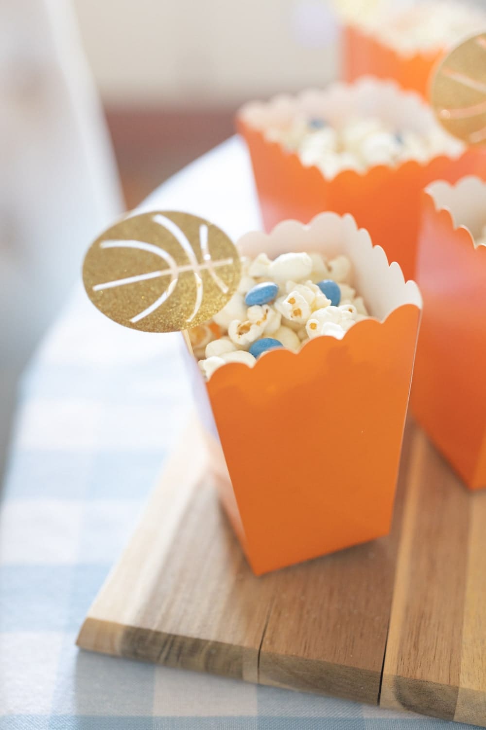 Blogger Stephanie Ziajka shares basketball themed snacks on Diary of a Debutante