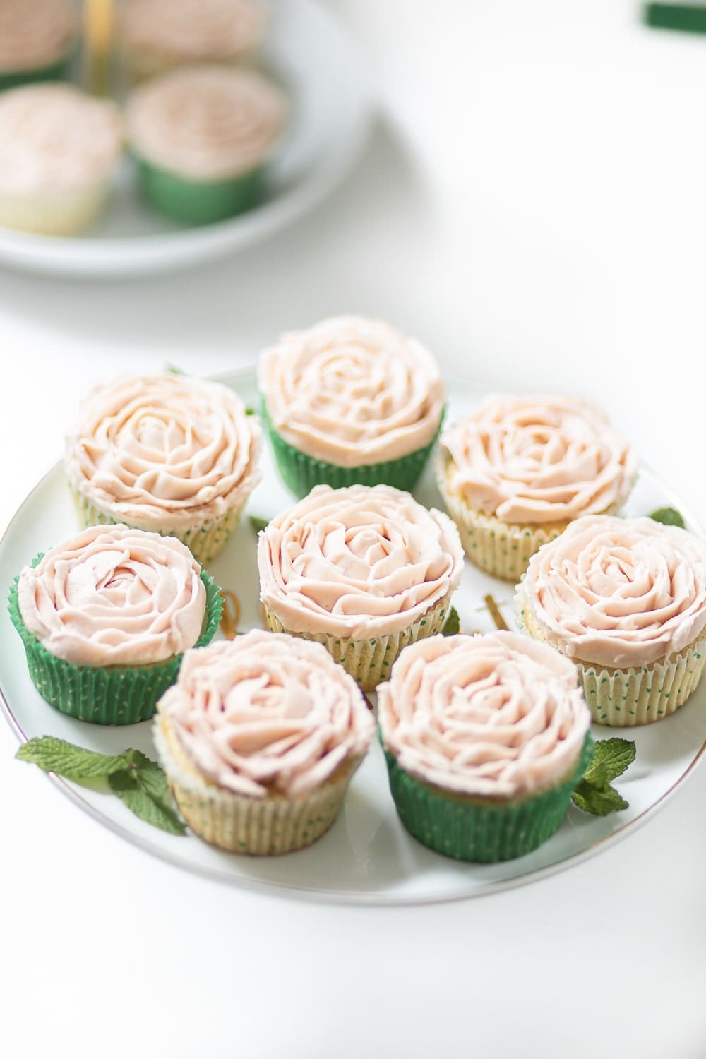 Blogger Stephanie Ziajka shares one of the best Derby Day desserts on Diary of a Debutante