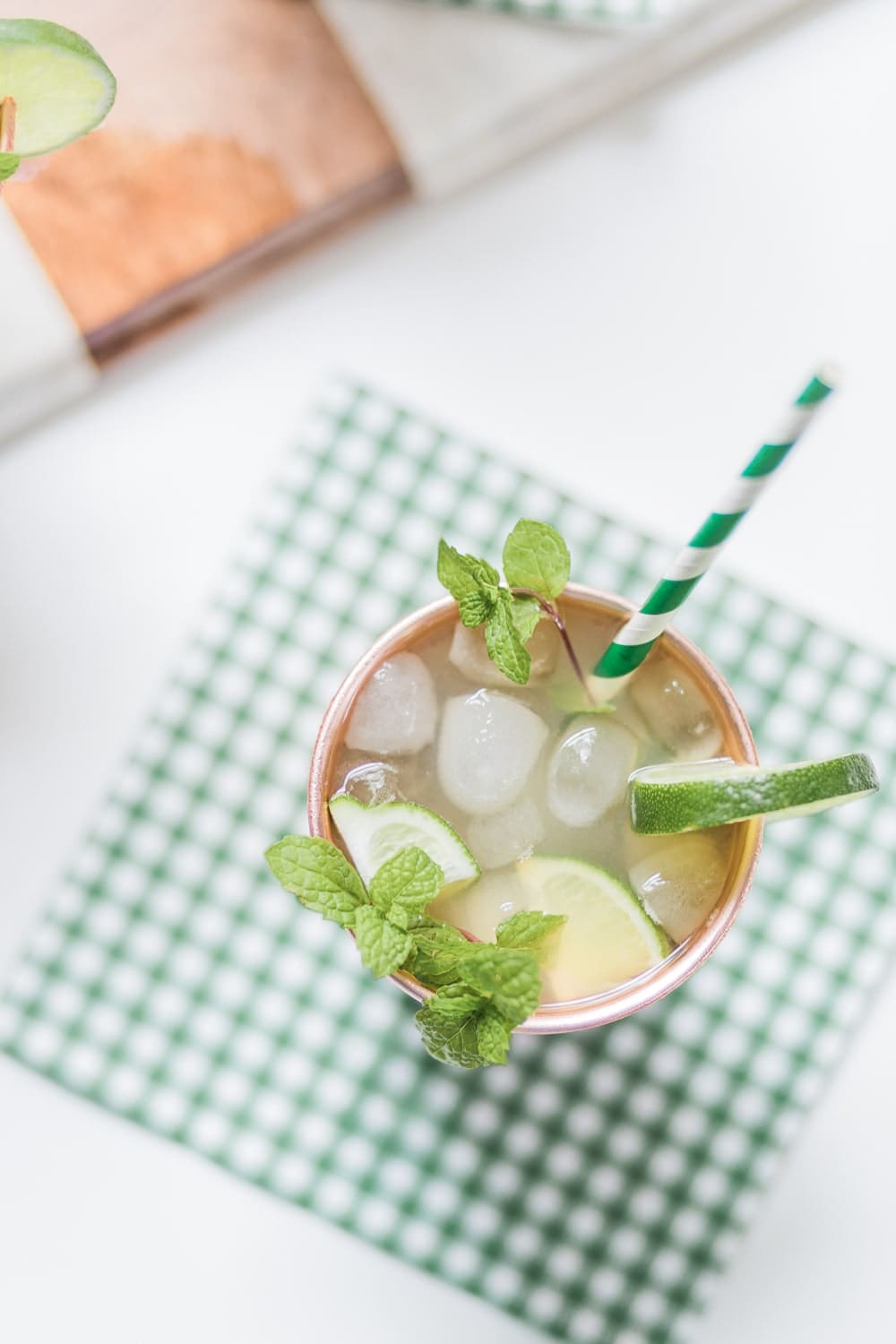 Blogger Stephanie Ziajka shares one of her favorite Kentucky Derby cocktails on Diary of a Debutante